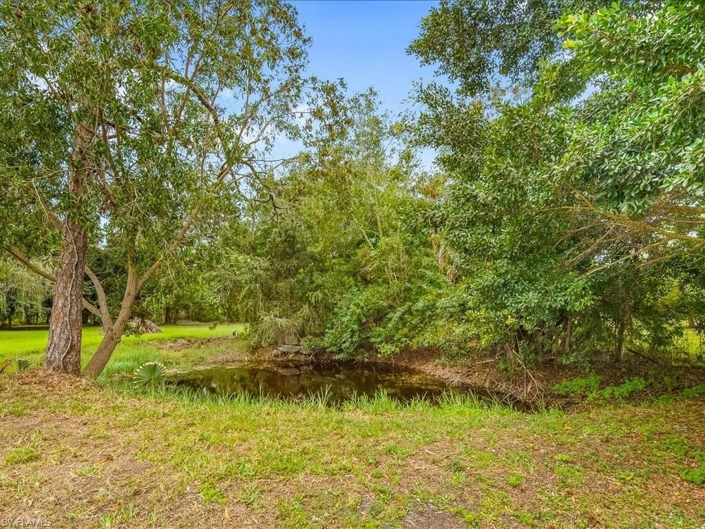 5272 Myrtle Ln, Naples, FL 34113 Photo