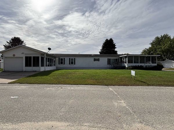 90 London Drive, Unit 90, Sparta, WI 54656