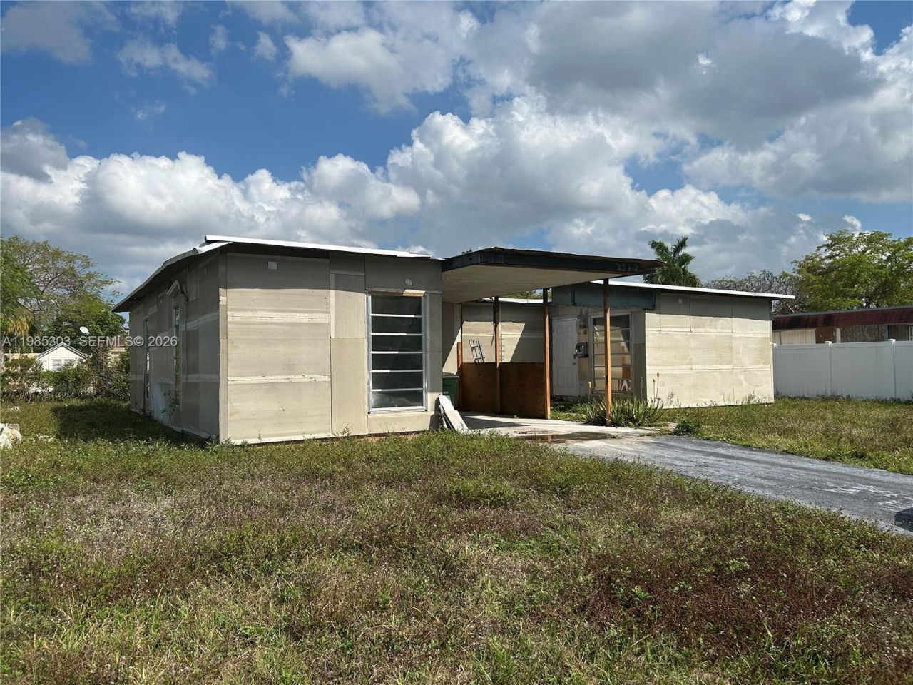 7802 NW 68th Ter, Tamarac, FL 33321 Photo