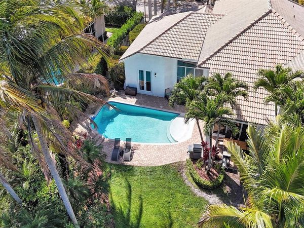 3736 Amelia Island Ln, Davie, FL 33328