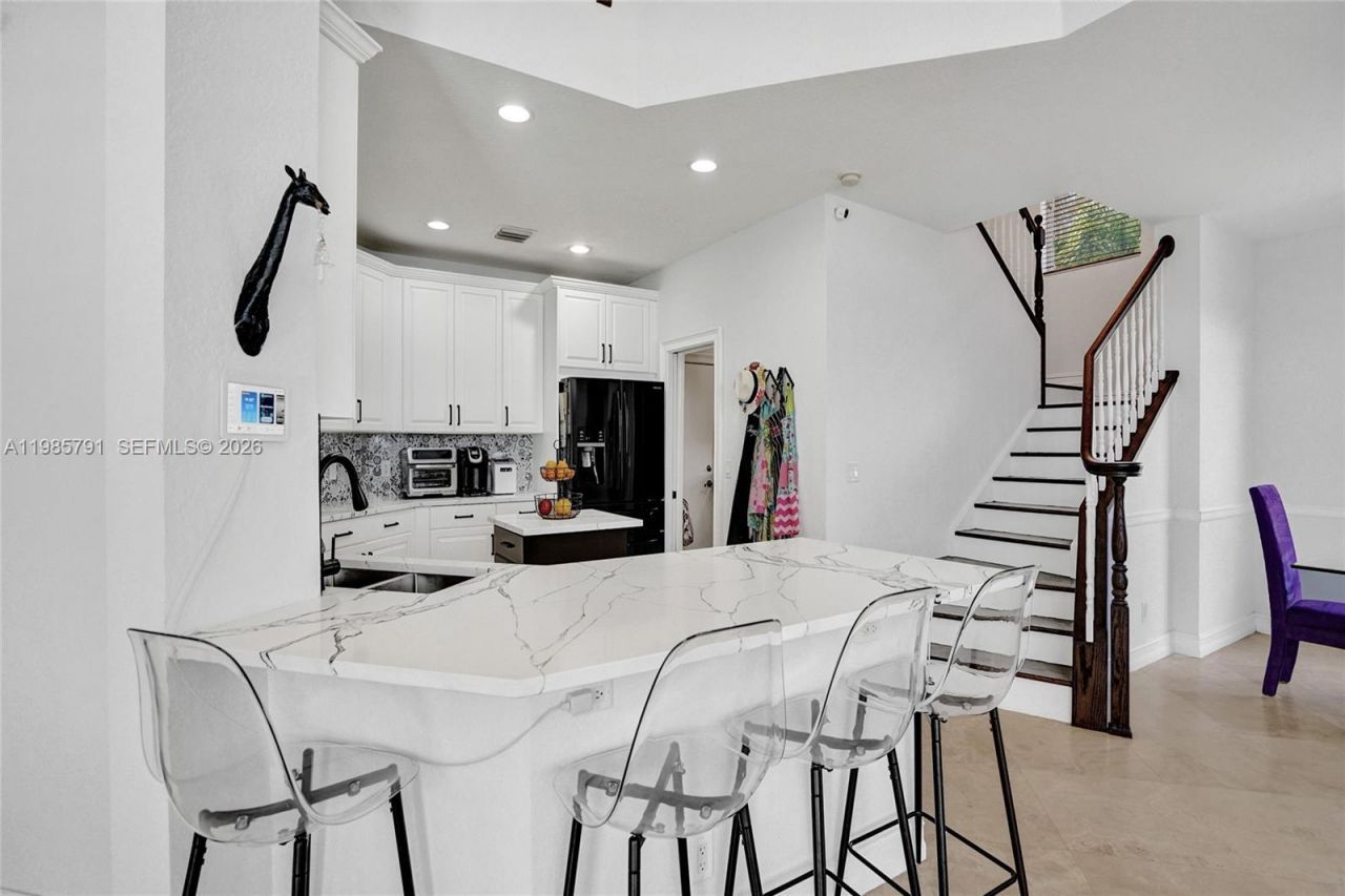 3736 Amelia Island Ln, Davie, FL 33328 Photo