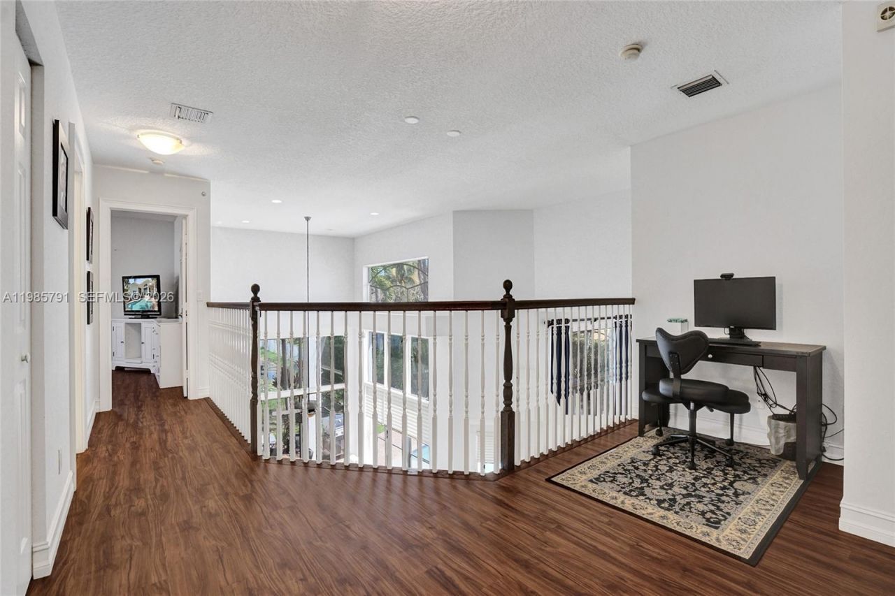 3736 Amelia Island Ln, Davie, FL 33328 Photo