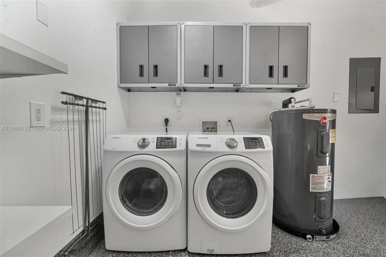 2107 SE 10th Ave , Unit 817, Fort Lauderdale, FL 33316 Photo