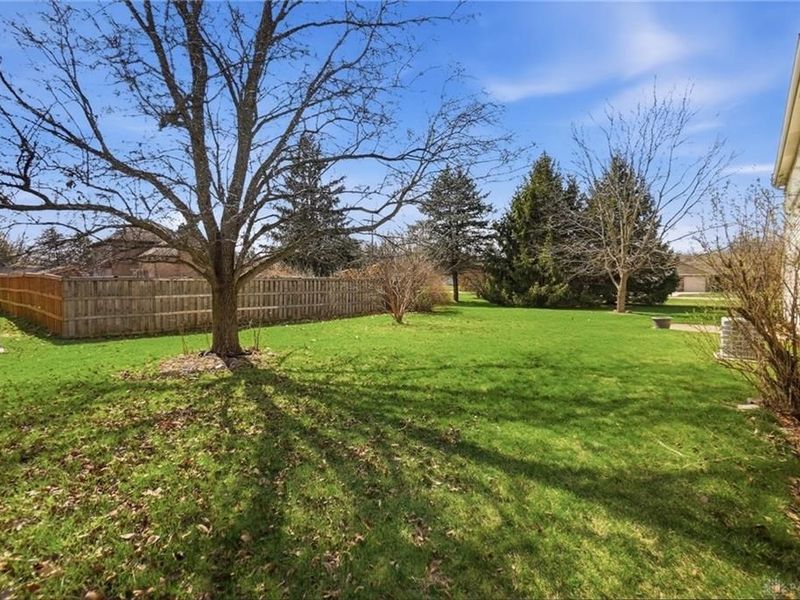 1985 Fox Run, Troy, OH 45373 Photo 37