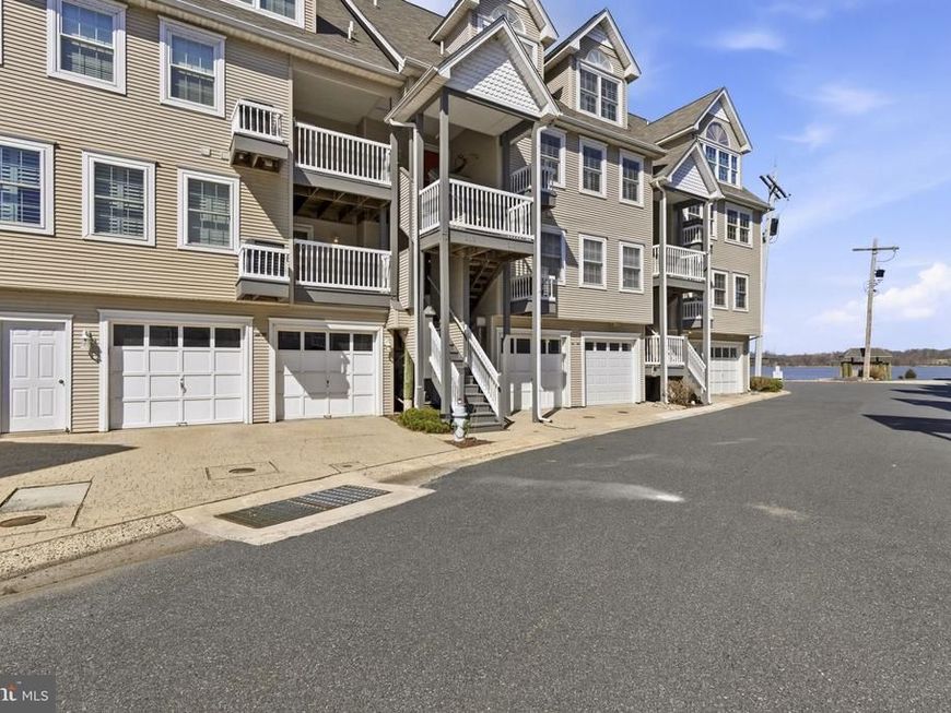 210 A Pointe Way, Unit 210-A, Havre de Grace, MD 21078 Main Photo