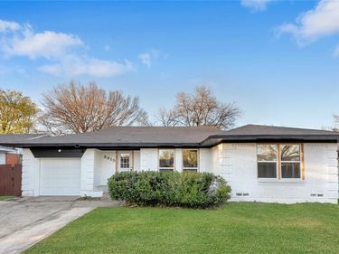 3315 Crest Ridge Drive, Dallas, TX 75228