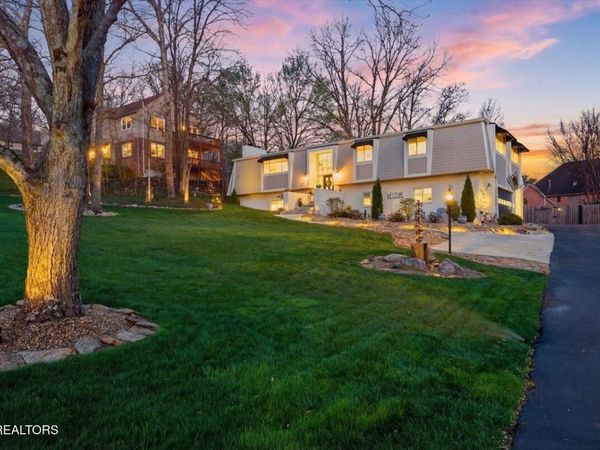 11028 Farragut Hills Blvd, Knoxville, TN 37934