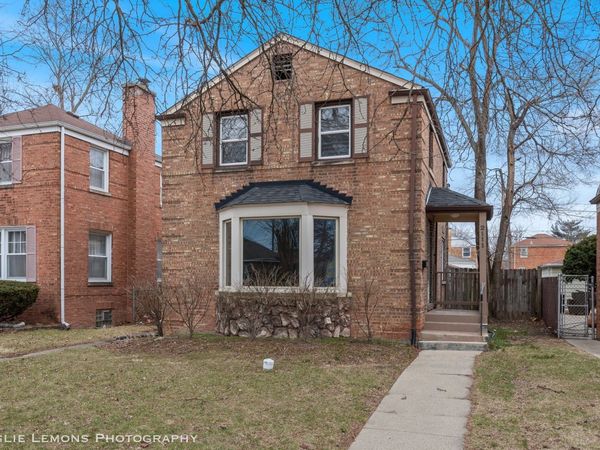 2111 S 24th Avenue , Broadview, IL 60155