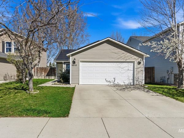 9572 W Weir Hollis Dr., Boise, ID 83709
