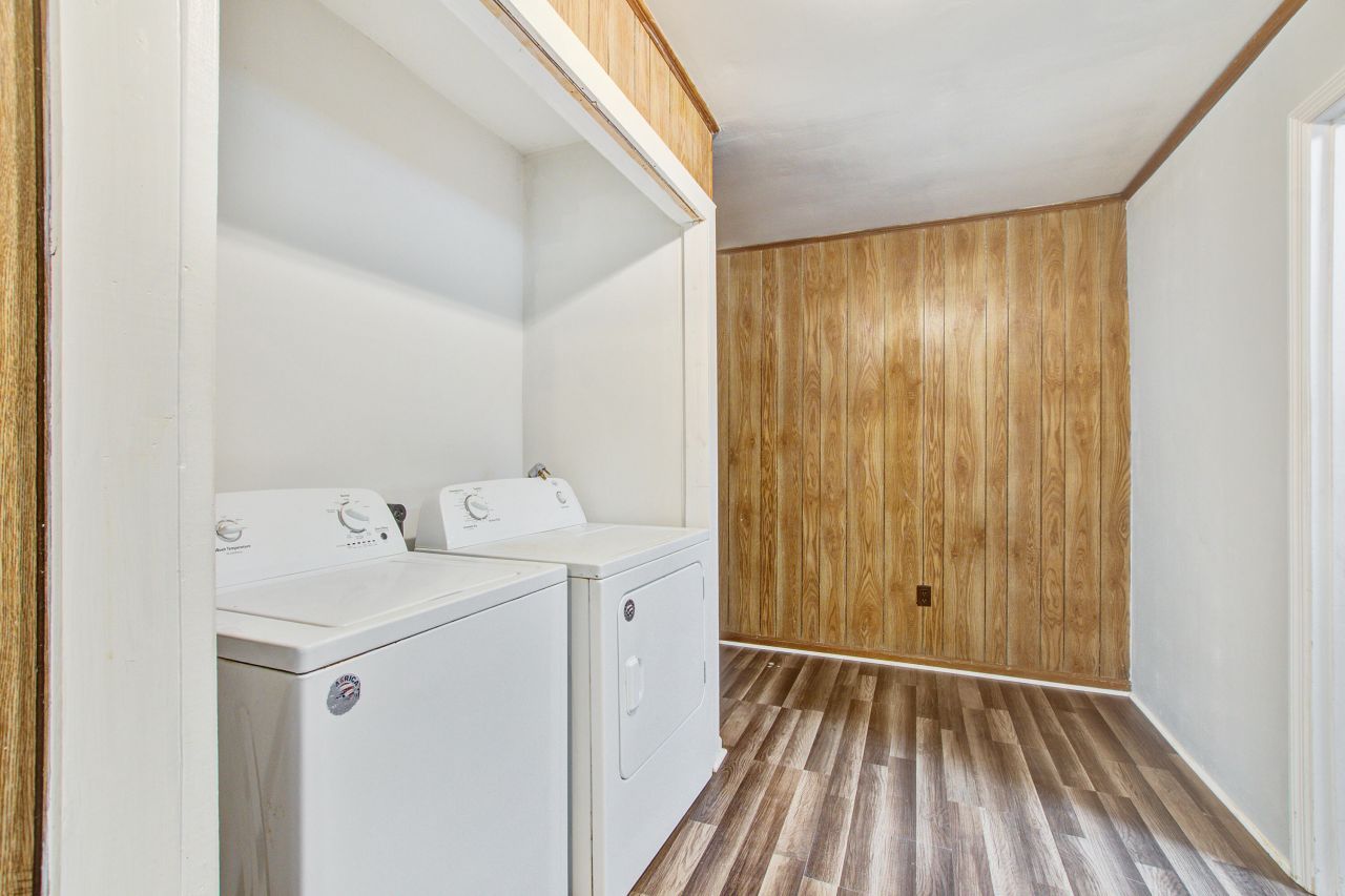 1908 Swift Avenue Photo 18