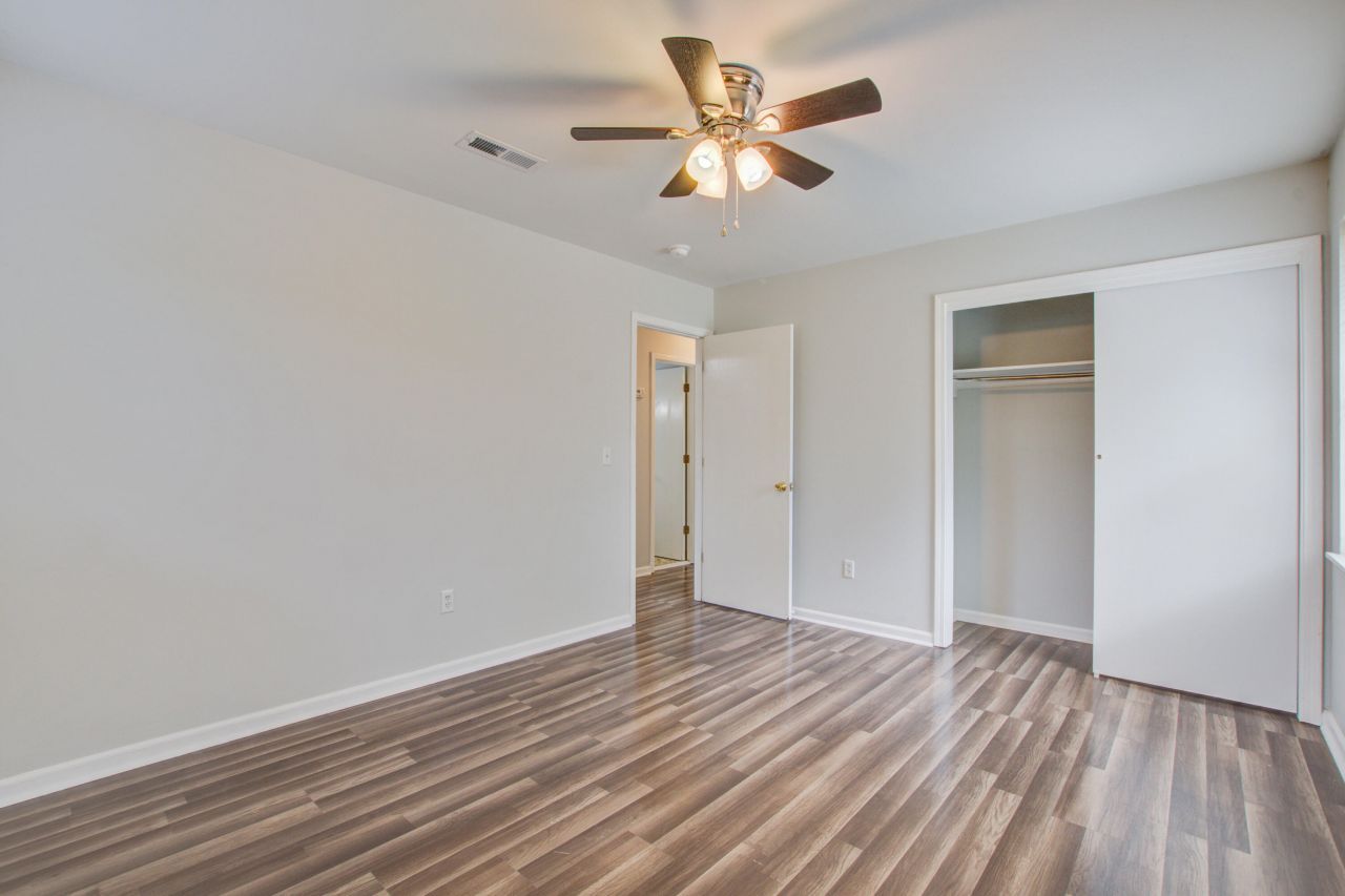 1908 Swift Avenue Photo 23