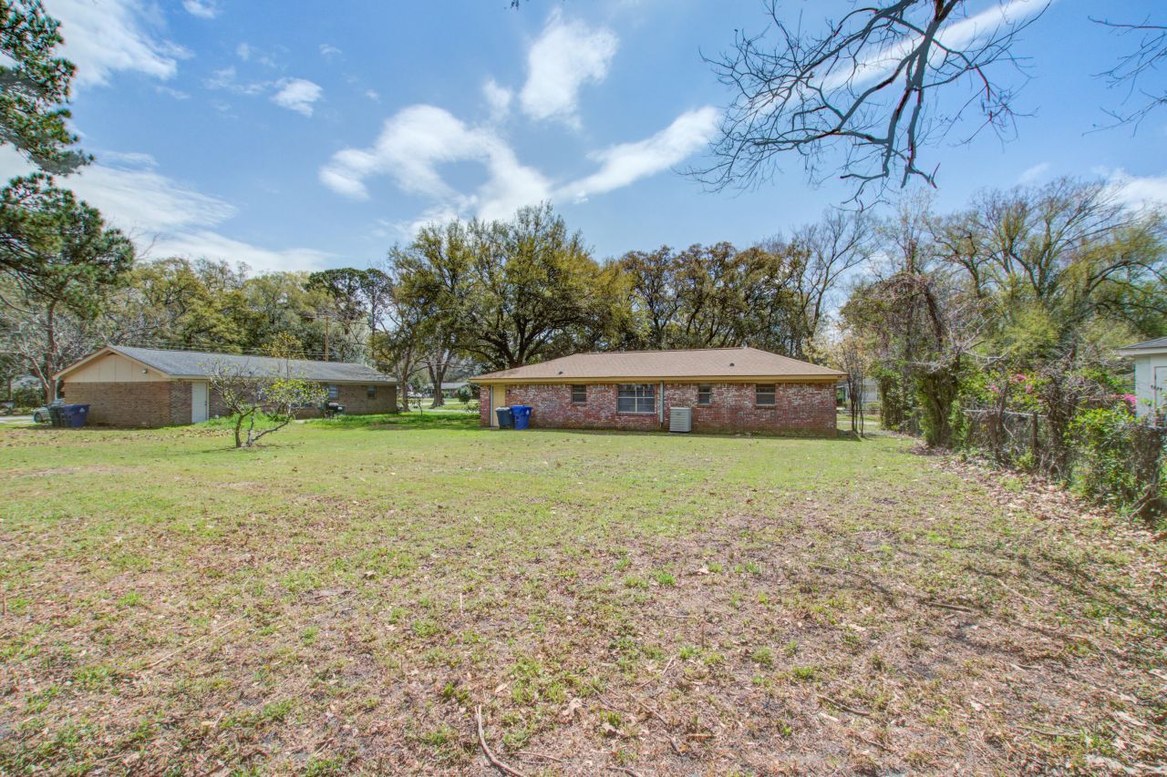 1908 Swift Avenue Photo 30