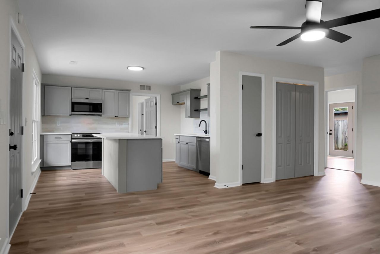 1837 Sundancer Lane Photo 7