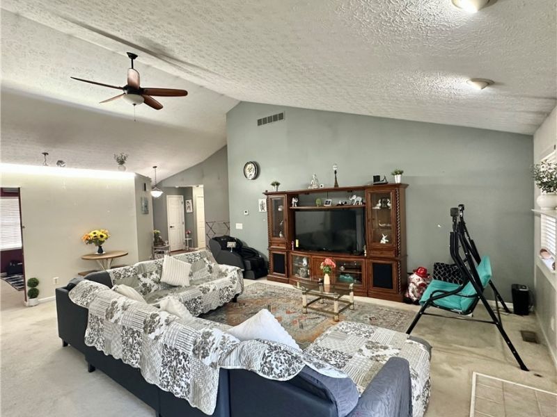 5394 Juniper Court , Ravenna, OH 44266 Photo 3