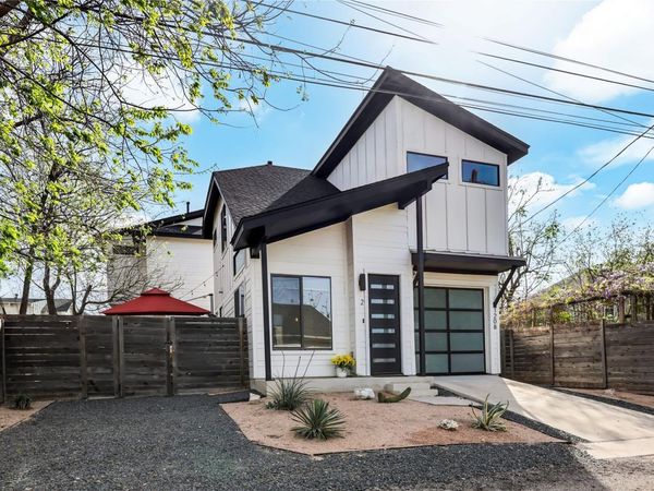 1208 Walnut Ave, Unit 2, Austin, TX 78702