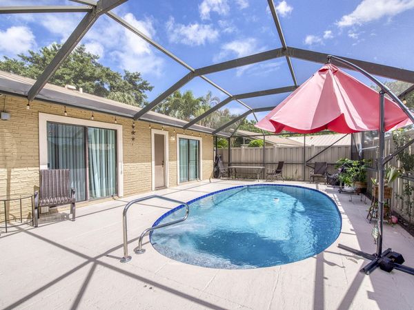 5489 Eagle Lake Drive, Palm Beach Gardens, FL 33418