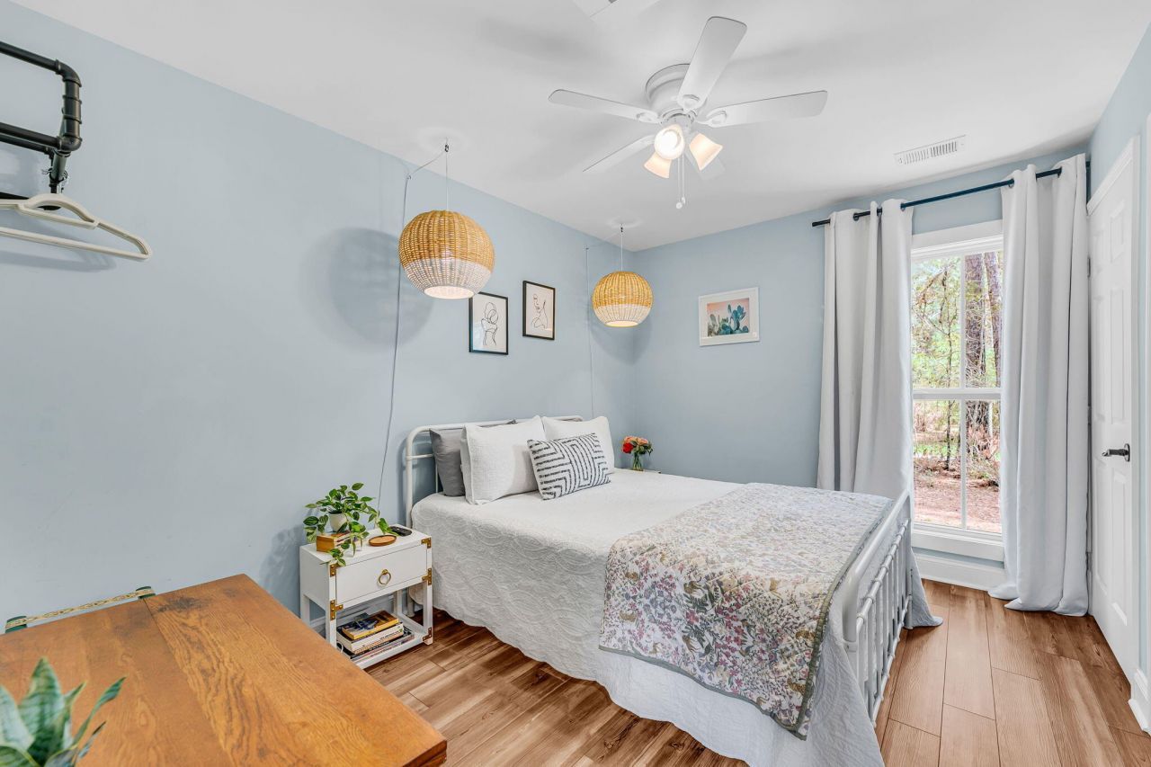 120 White Picket Lane Photo 11