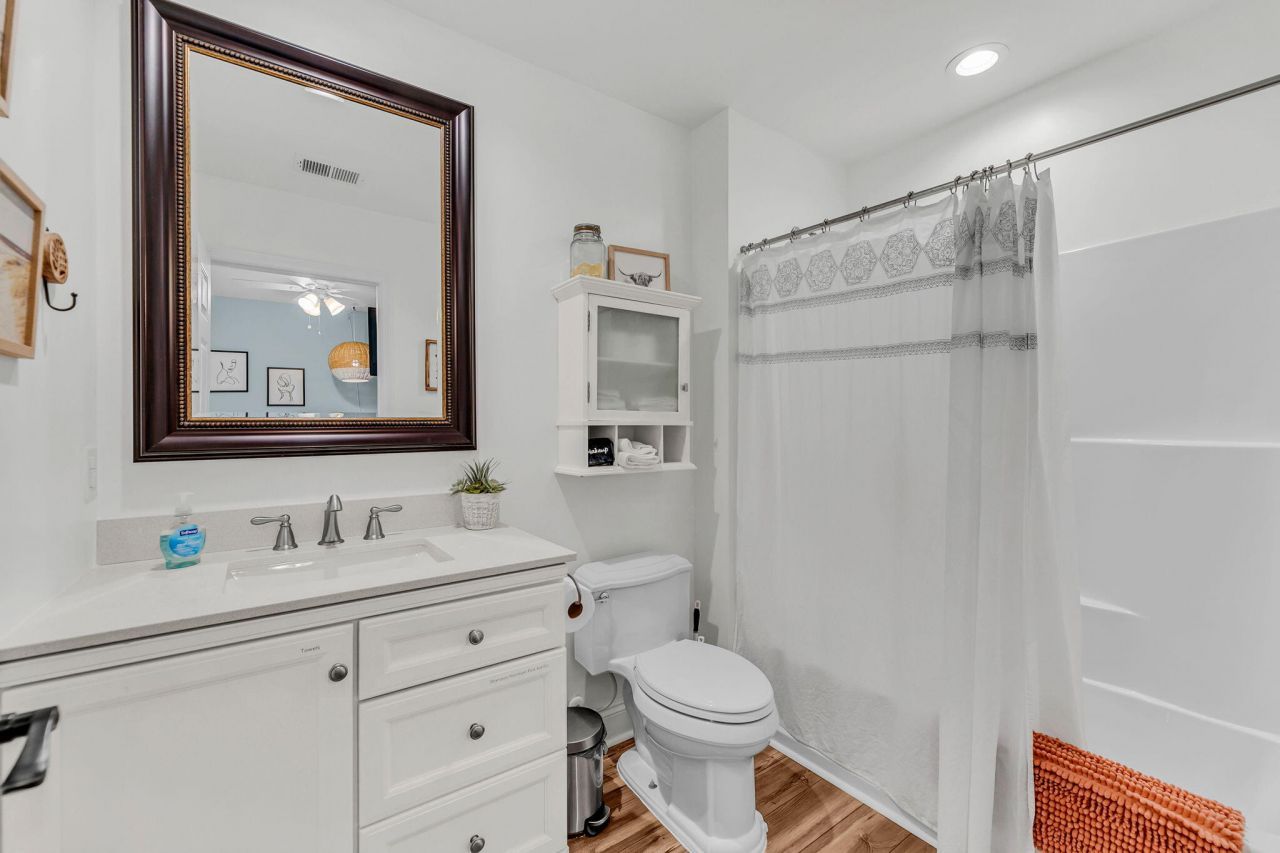 120 White Picket Lane Photo 14