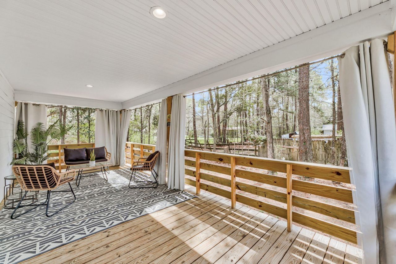 120 White Picket Lane Photo 6