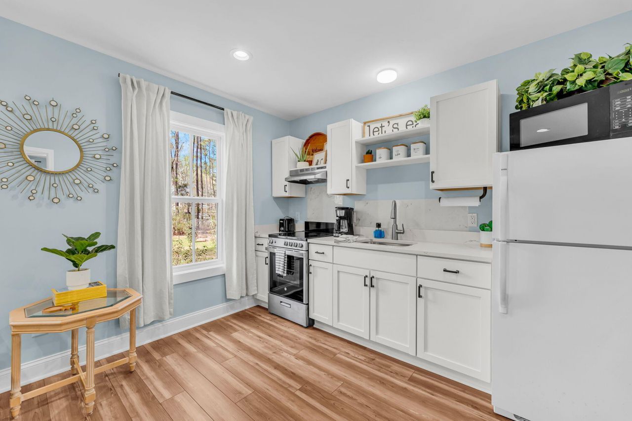 120 White Picket Lane Photo 9