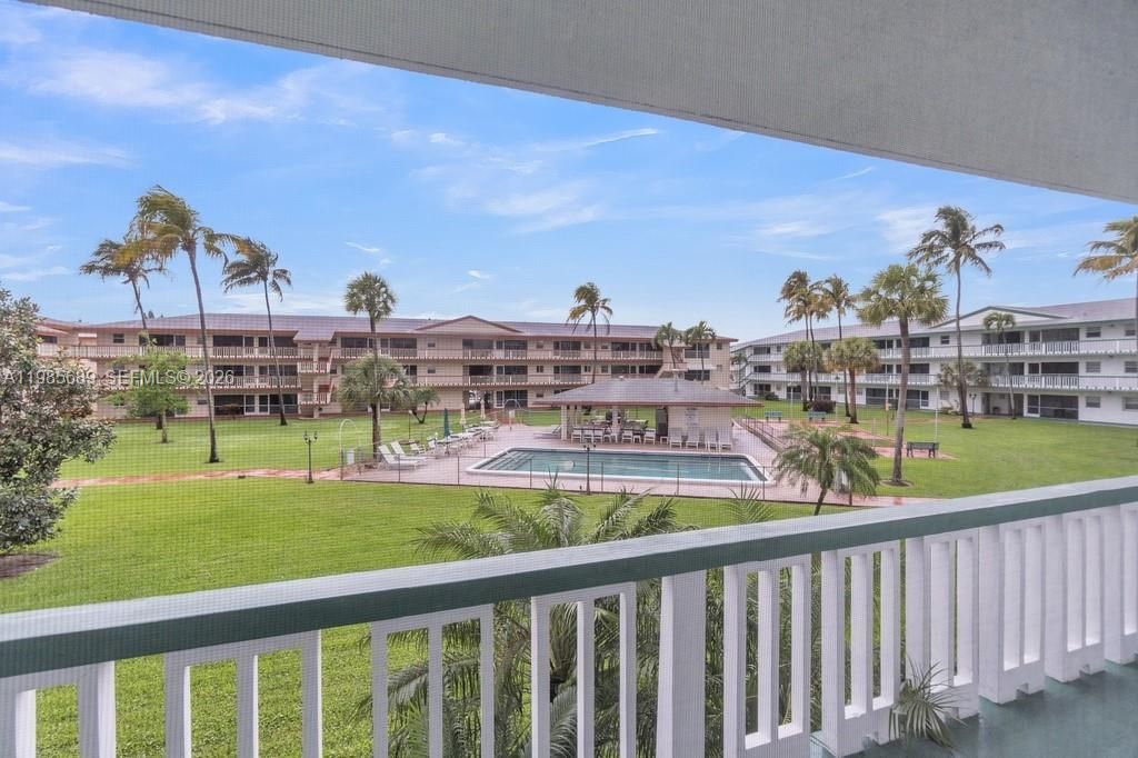 5300 Washington St , Unit J218, Hollywood, FL 33021 Photo