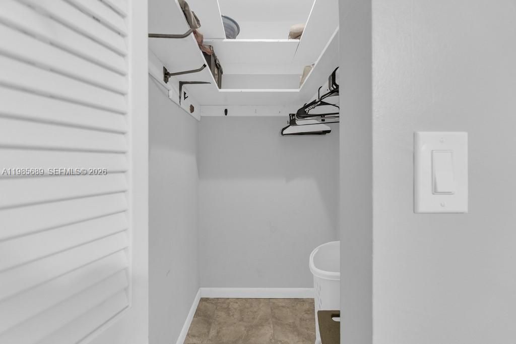 5300 Washington St , Unit J218, Hollywood, FL 33021 Photo