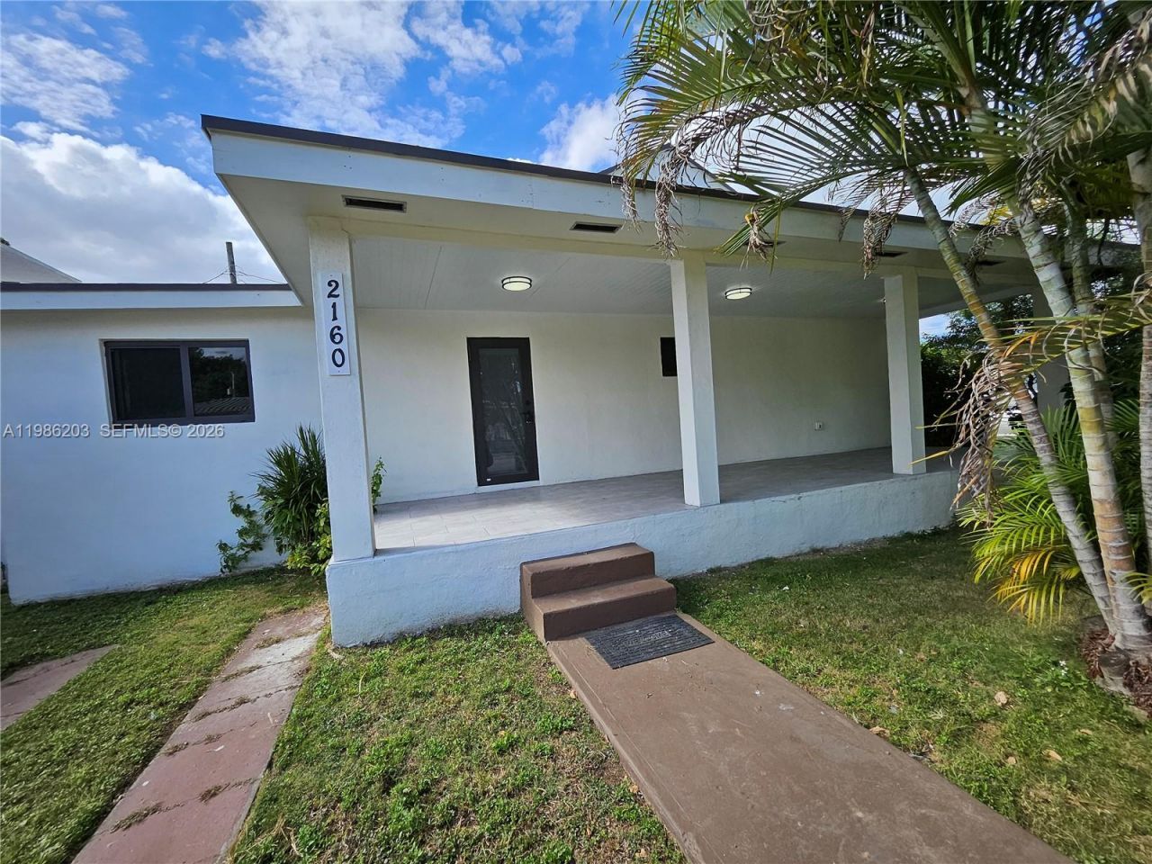 2160 NW 30th St , Miami, FL 33142 Photo