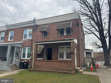 231 HAMILTON AVENUE, DARBY, PA 19023