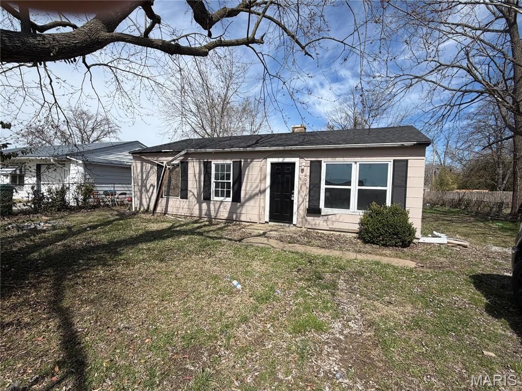 607 Saint Monica Drive, Cahokia, IL 62206 Main Photo