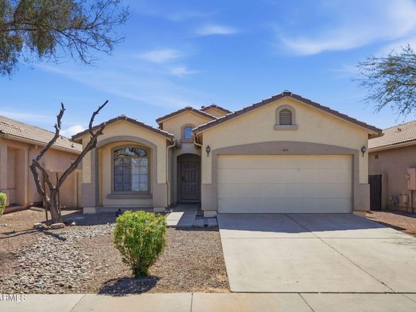 8829 W HILTON Avenue, Tolleson, AZ 85353