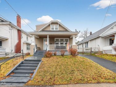 1064 Lexington Avenue, Schenectady, NY 12309