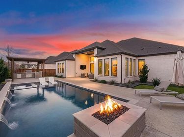 7942 Ravenden Road, Frisco, TX 75035