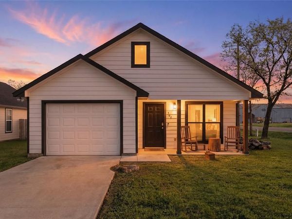 300 W Main Street, Itasca, TX 76055