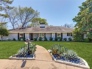 4230 Royal Ridge Drive, Dallas, TX 75229