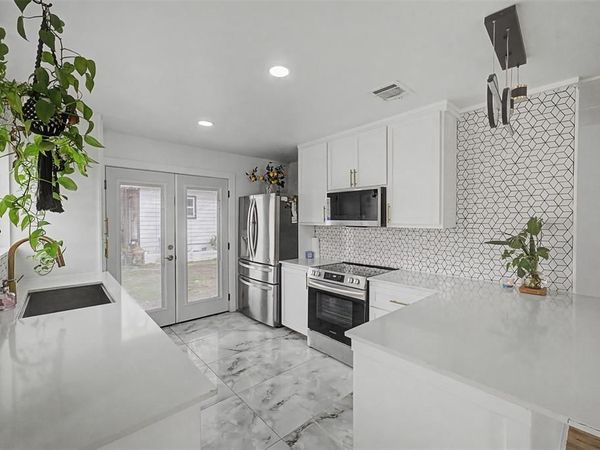 5409 Sun Valley Drive, Fort Worth, TX 76119