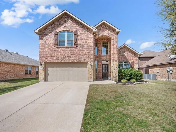 837 Graham Drive, Burleson, TX 76028