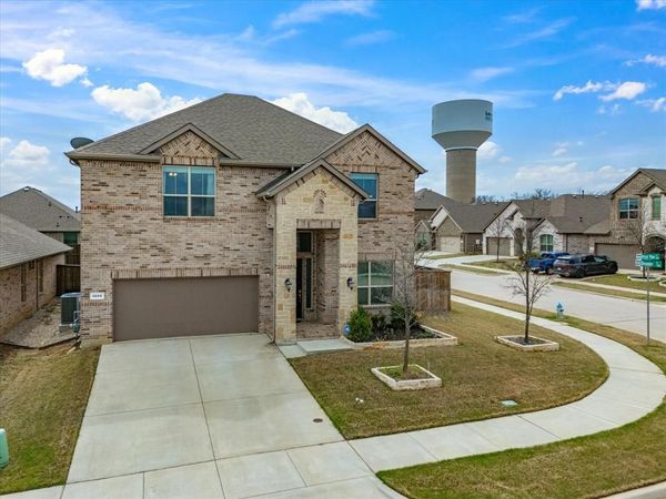 1044 Pitch Pine Street, Hickory Creek, TX 75065