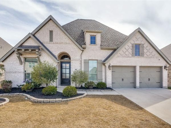 305 Oak Hollow Way, Little Elm, TX 75068