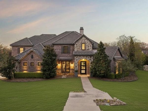 236 Summer Tanager Lane, Heath, TX 75032