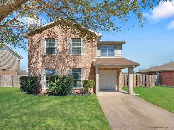 3113 Autumn Run Drive, Forest Hill, TX 76140