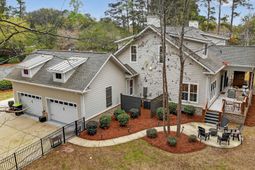 5 Stonington Dr. photo 4