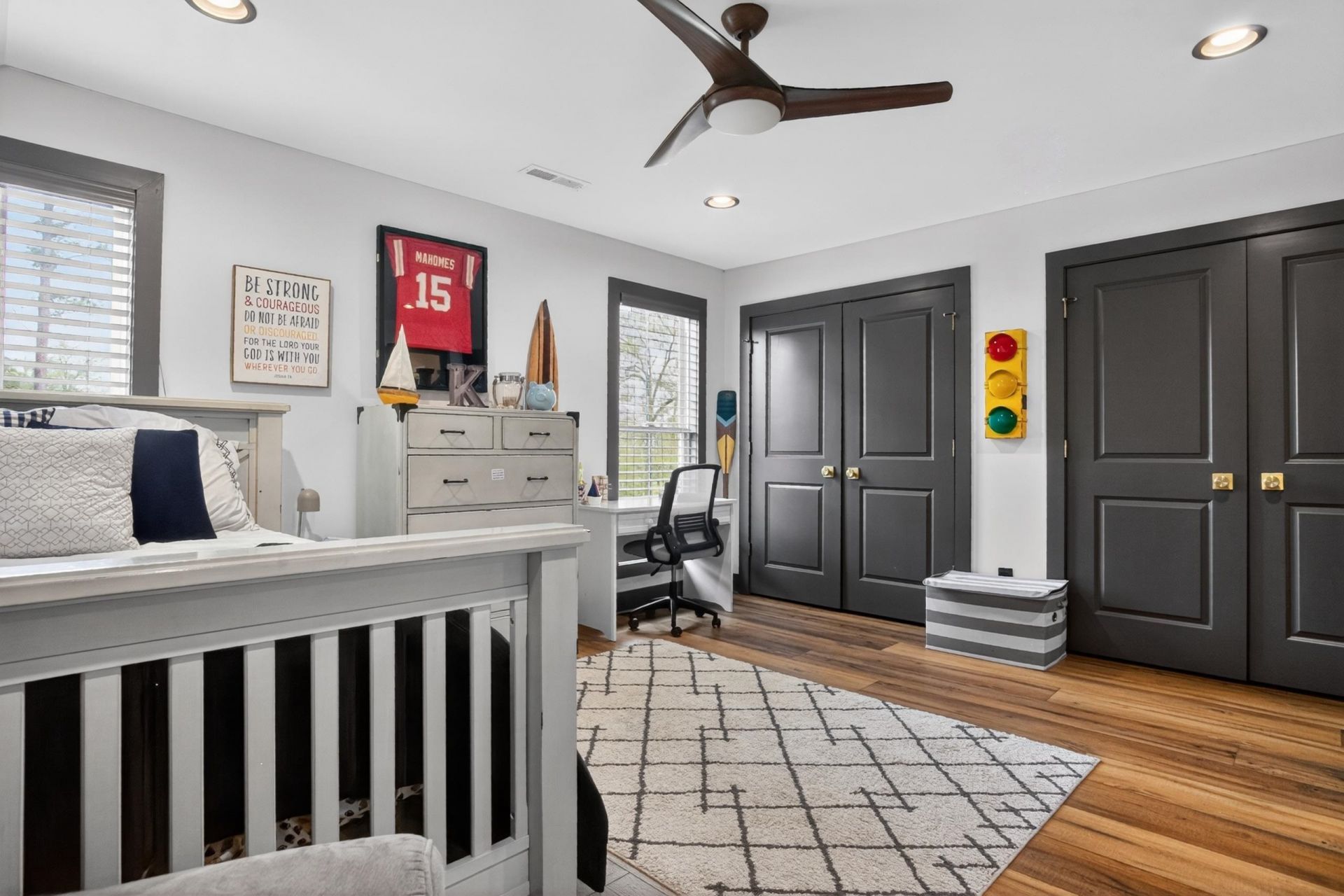 5 Stonington Dr. Photo 38