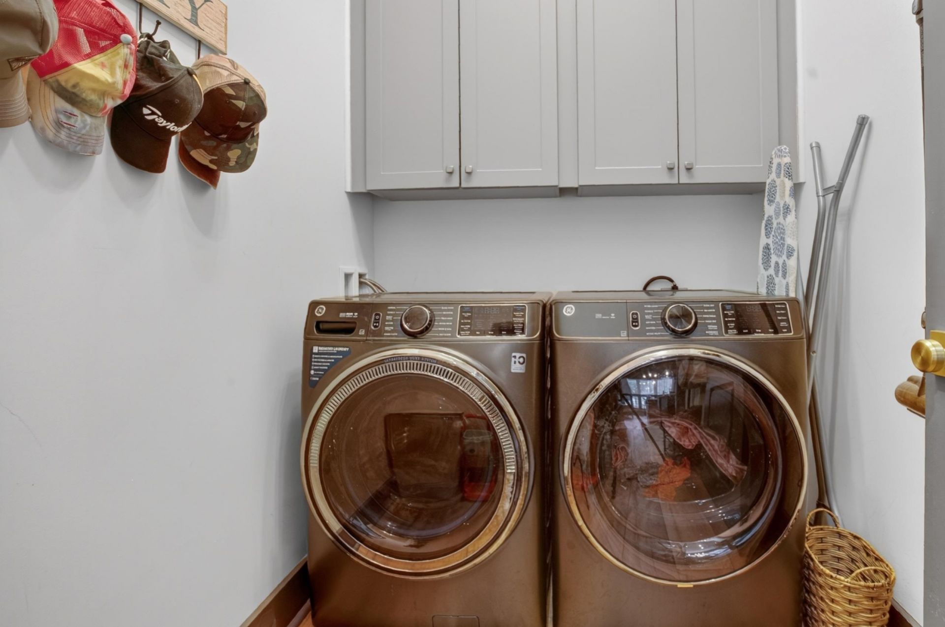 5 Stonington Dr. Photo 47