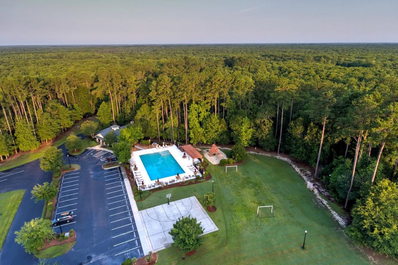 5 Stonington Dr. Photo 65