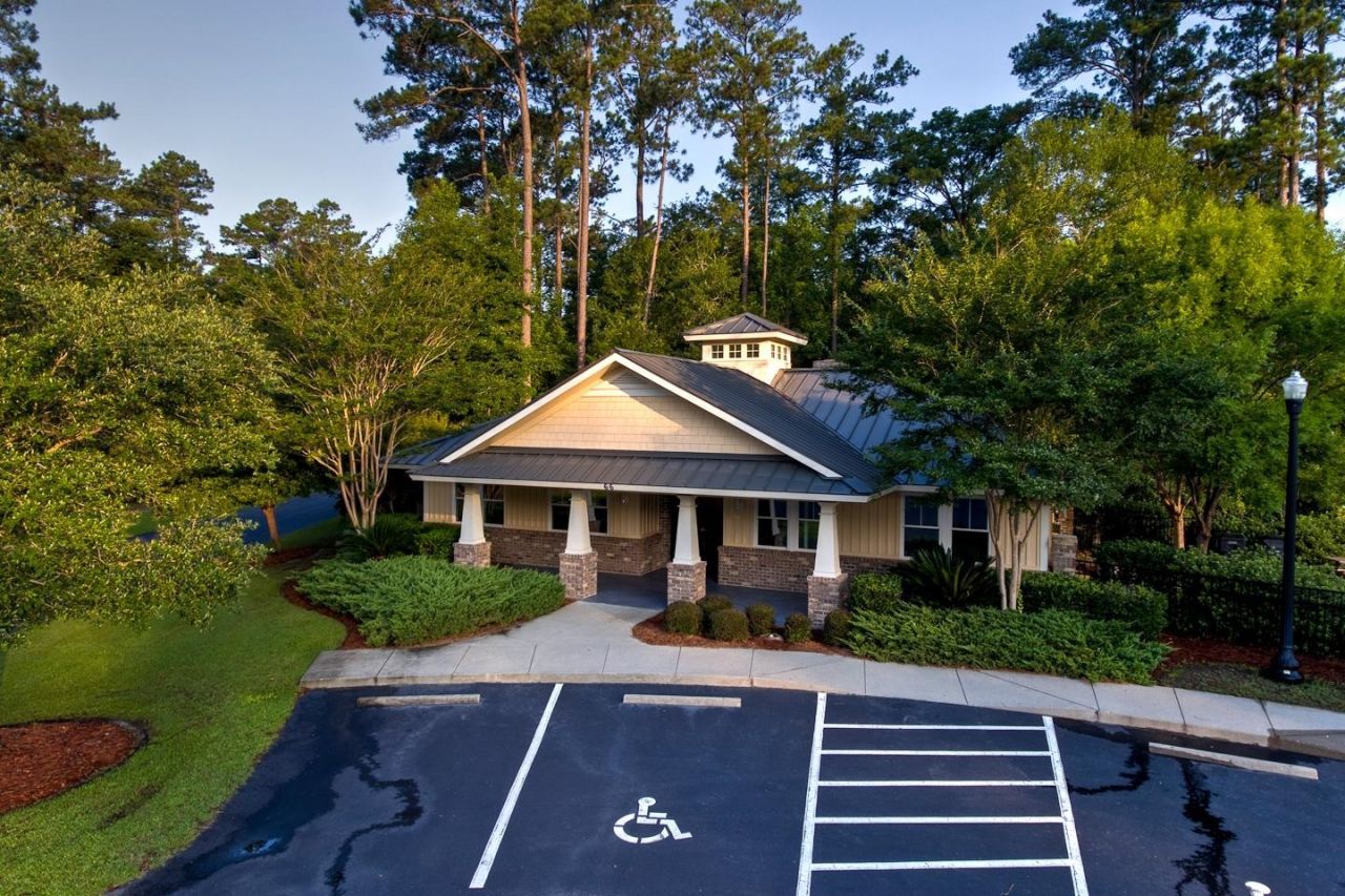 5 Stonington Dr. Photo 69