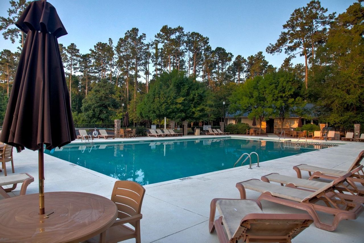 5 Stonington Dr. Photo 72