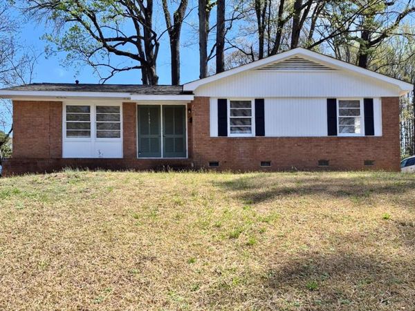 4105 Abbeydale Drive, Charlotte, NC 28205