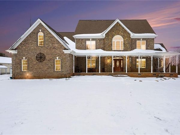 7710 Mcgee Trail, Tobaccoville, NC 27050