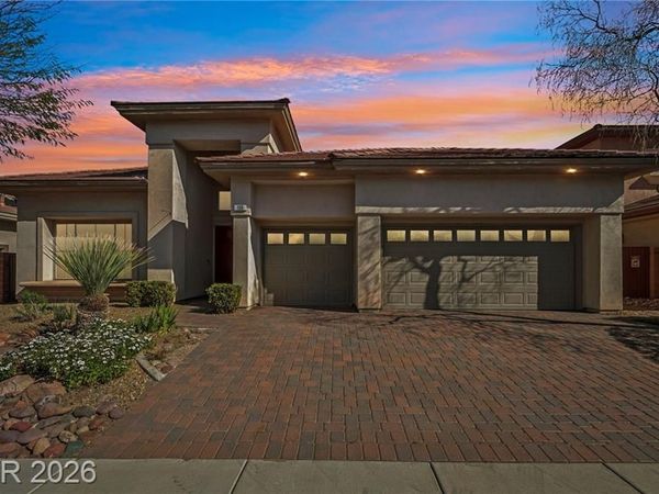108 S Buteo Woods Lane , Las Vegas, NV 89144