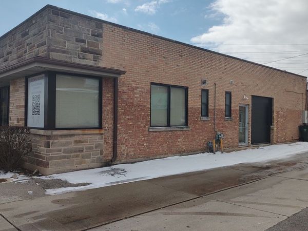 38 N Broadway Street , Des Plaines, IL 60016